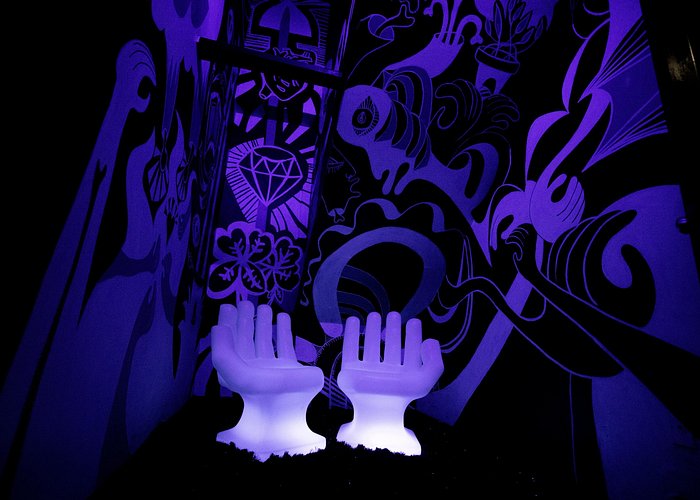 Trickery Chicago Magic Show Pass