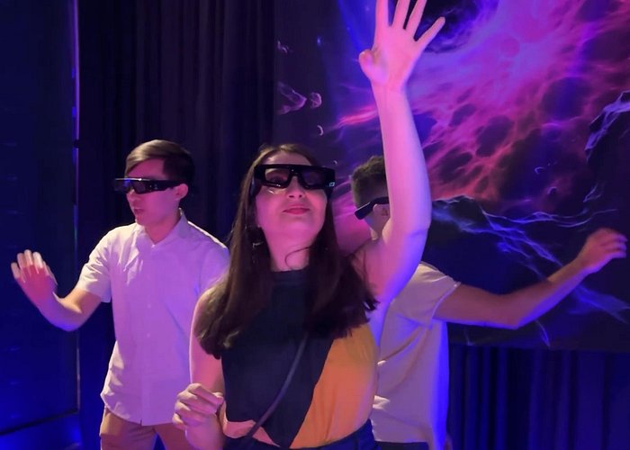 Verse Immersive Holographic Theater in Chicago